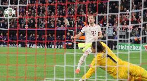 凯恩：有些球员罚点球时会等门将做出反应，我之前不是现在改变了