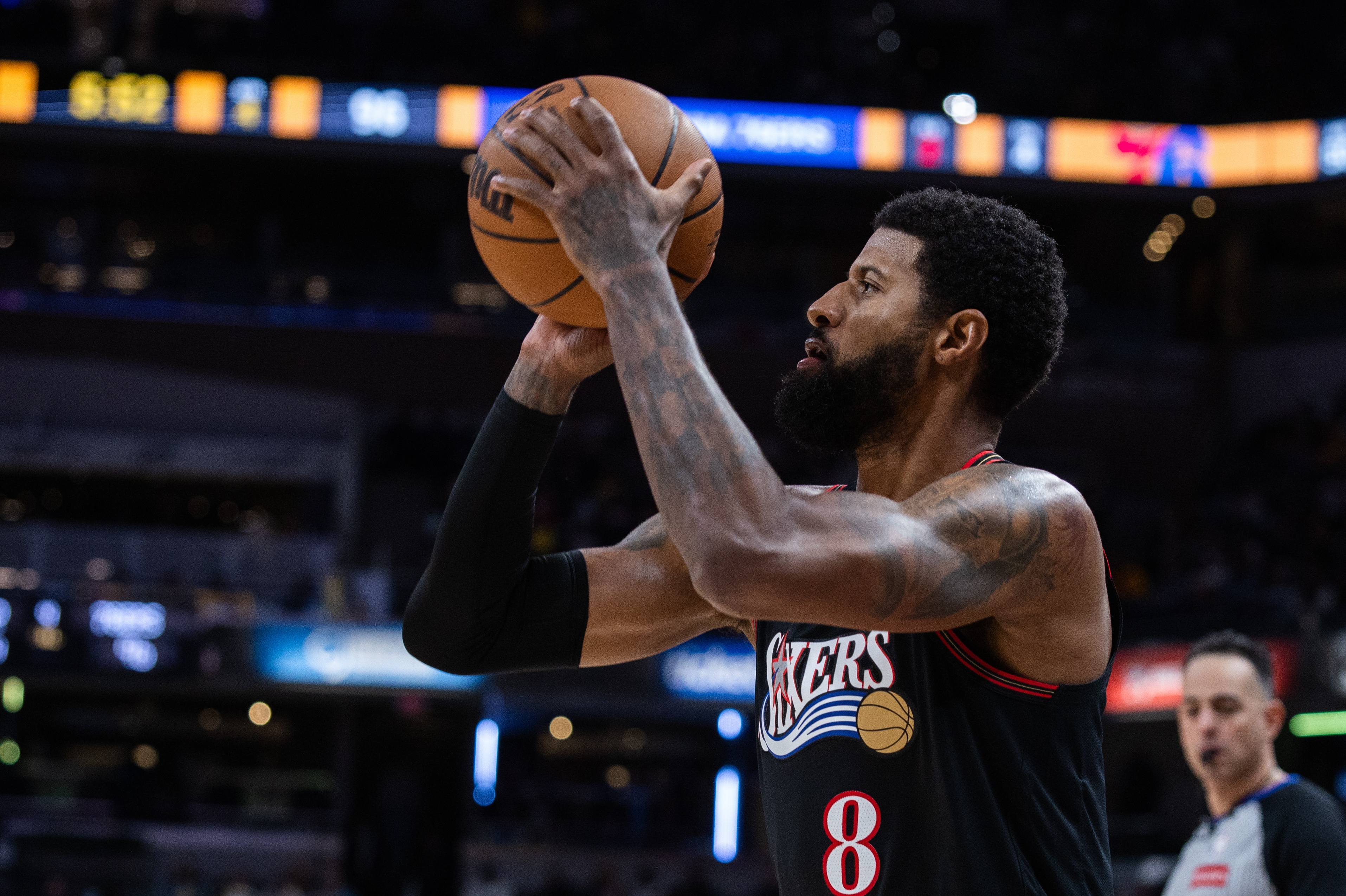 海星TV-今天是要带队？乔治首节5中4砍11分 三分2中1&amp;干拔连续命中